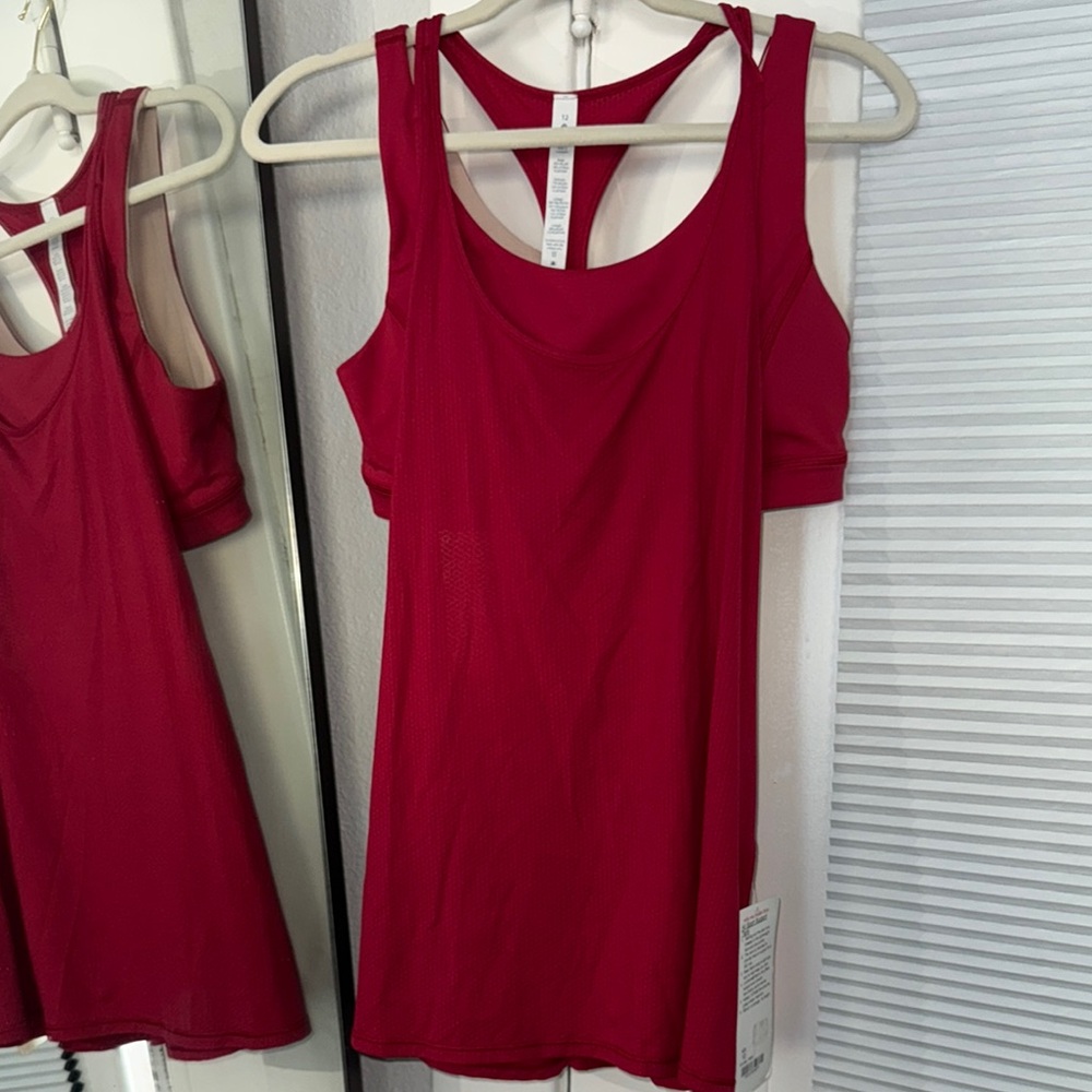NWT Lululemon Red Sleeveless Athletic Tank Top size 12